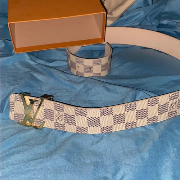 Louis Vuitton Authentic women’s belt size 80/32 - Picture 3 of 4